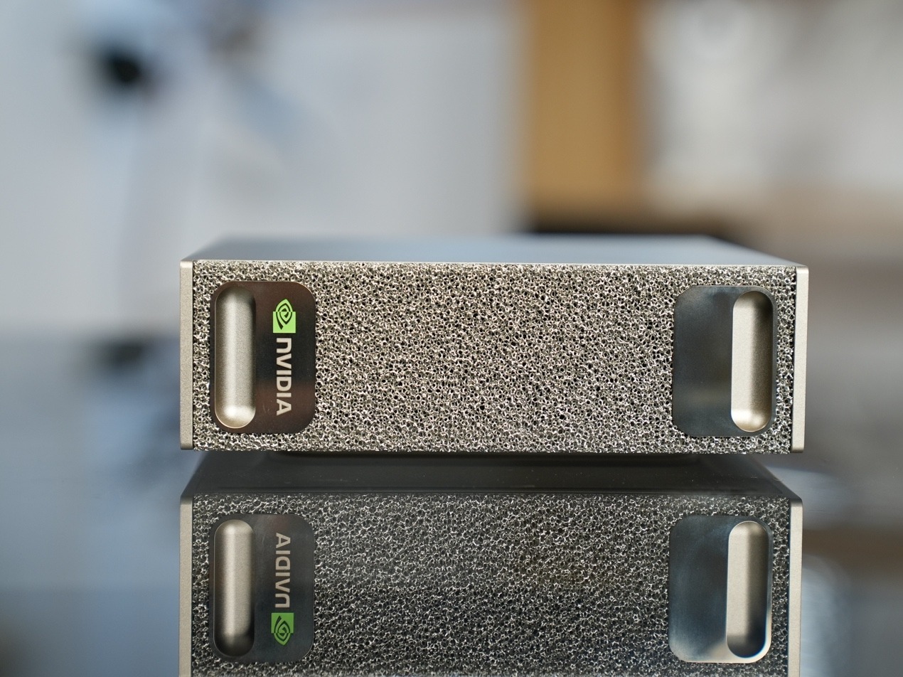 NVIDIA Spark机箱 顶部
